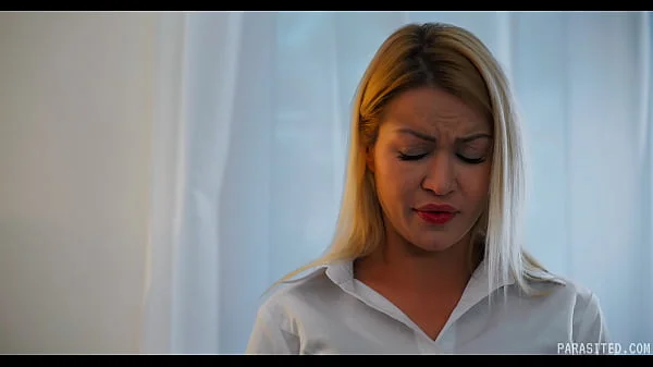 Cherry Kiss possessed by parasites and fuck Valentina Nappi