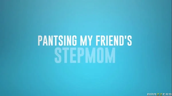 Pantsing My Friend's Stepmom - Hot Ass Hollywood / Brazzers  / stream full from www.zzfull.com/groc