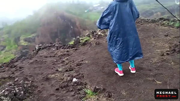 The Riskiest Public Blowjob In The World On Top Of An Active Bali Volcano - POV