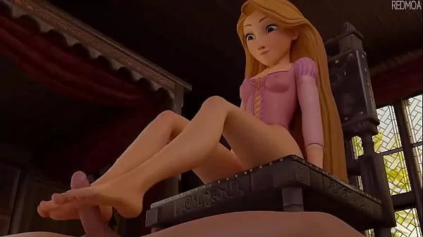 Rapunzel sees cock and tries footjob [Animation]