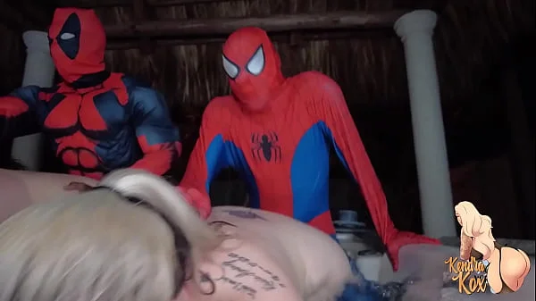 BLONDE MILF KENDRA KOX COMPILATION