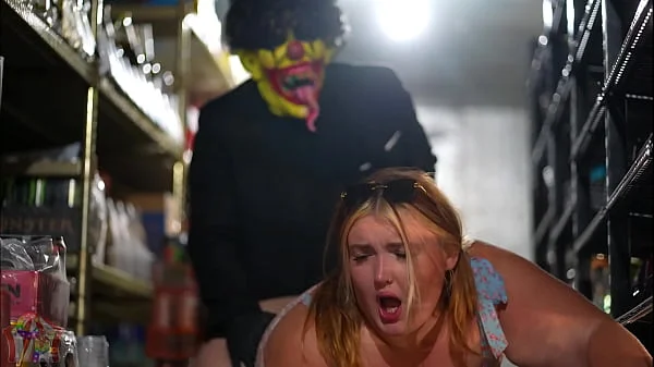 Horny BBW Gets Fucked At The Local 7- Eleven