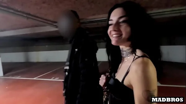 Gothic nympho leaves her boyfriend and gets fucked in the car in the parking lot!