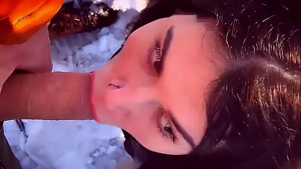 Risky sucking a stranger in a public park and swallowing hot cum