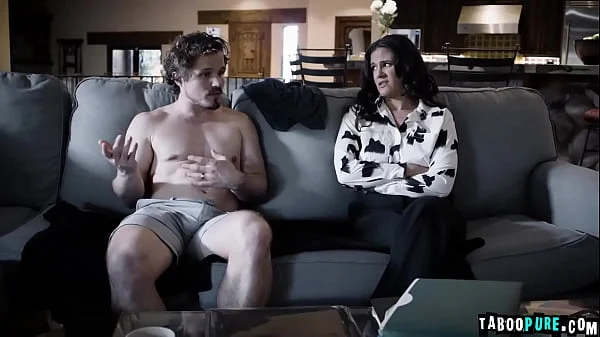 Robby Apples cum inside big tits Penny Barber mouth. Penny could ever need that will NEVER let her down. Penny decides to put her sniveling husband in place by SHOWING him just how talented she REALLY is