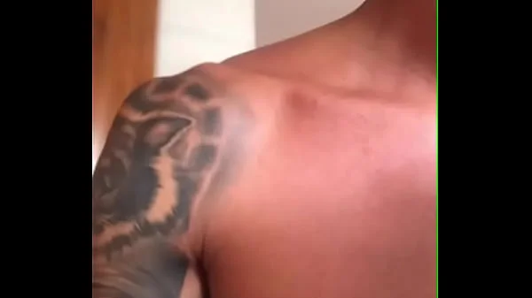 Chris Diamond fode Vênus Afrodita no banheiro