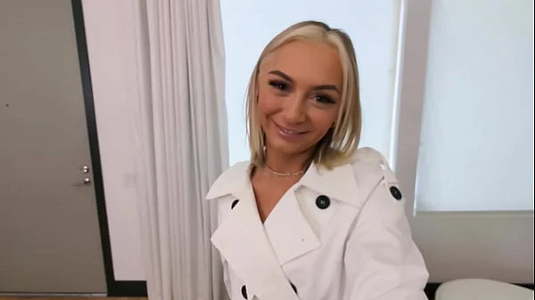 I Get So Horny When My Tight Pussy Is Stuffed