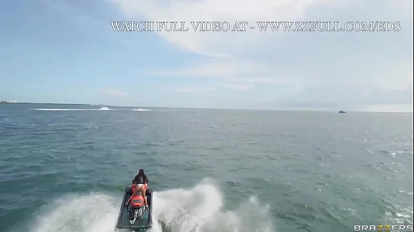 Luna Star: Seduce and Destroy Part 1.Luna Star / Brazzers  / stream full from www.zzfull.com/bing