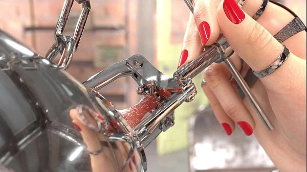 Hardcore 3D Metal Bondage Compilation