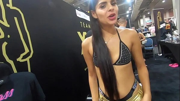 lil d goes to exxxotica miami 2019 day 2 (instagram @lastlild)