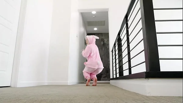 Bunny Babe Gets Filled With Sweet Cream