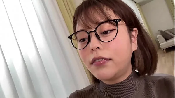 ゆめ 地味眼鏡巨乳