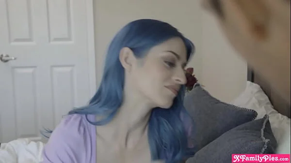 My hot teen stepsister Jewelz Blu sucks at spelling