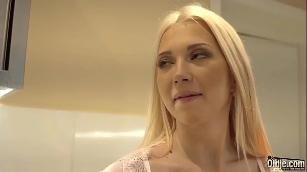 Nice teen gets frisky with her older boyfriend