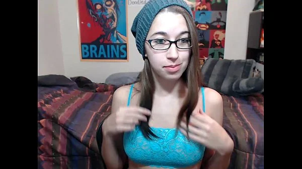 6cam.biz girl alexxxcoal Fucking on live webcam