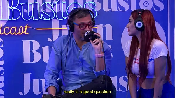 Jessica Sodi cums while telling her fantasies on a vibrator machine