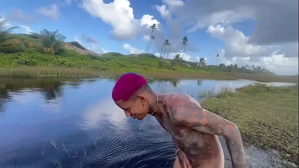 Fui fazer Putaria com minhas amigas gostosas em um deserto de areia