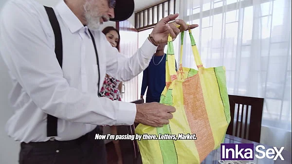 charito milf peruana es follada por un mototaxista on weberto duerme