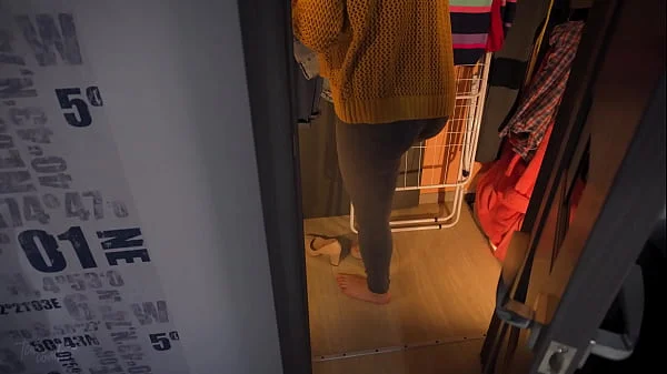 Hot Secretary In Tight Jeans Teases Ass With Visible Panty Line