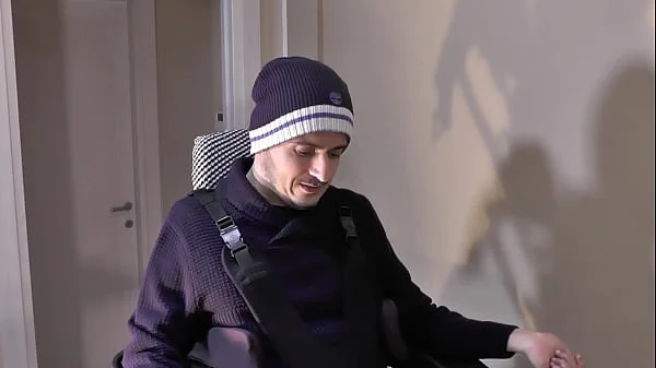 SE CARMELO VUOI SODDISFARE PILLOLE E SEX TOYS DEVI USARE (video completo)