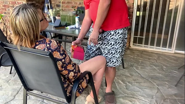 Fucking my neighbours cheating wife outdoors