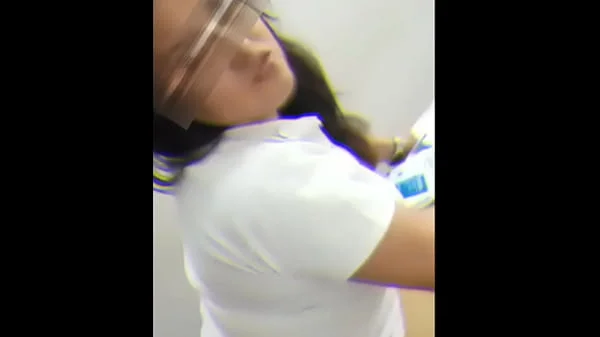 Que rico quien quiere cogerme me gustan las vergas grandes