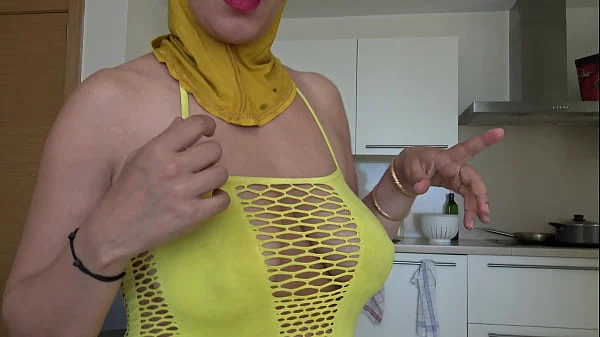 Arab Cuckold Slut In Hijab
