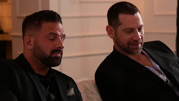 Talented Pianist Kitana Lure Turns Rehearsal Into Rampant DP Fucking GP2711