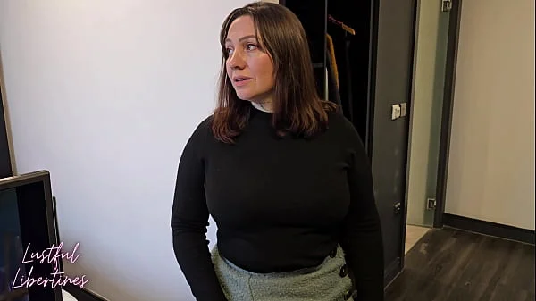 Sharing a bed with seductive mature mild stepmom