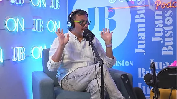 Better than her toys! MollySmith squirts all over the Sybian machine on Juan Bustos Podcast