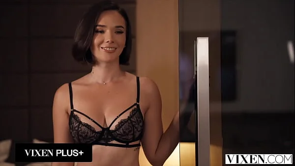 VIXEN Con Artist Eve Sweet Uses Her Femme Fatale Charms To Plan Heist