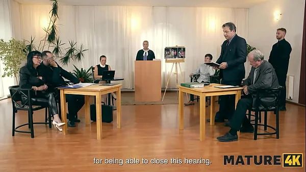 MATURE4K. Old Elle with huge tits fucked her gardener in doggy and ended up in court