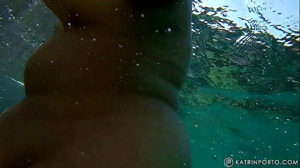 BBW with hairy bush and big ass nude in public