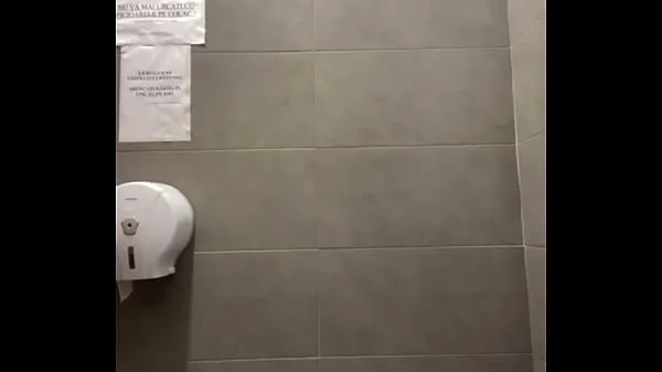 Double penetration and squirting in public