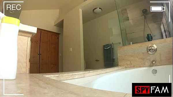 Stepbro Caught Stroking His Cock To Stepsis Washing Her Pussy