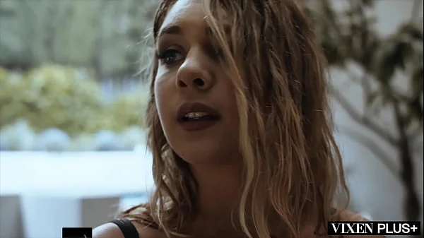 VIXENPLUS Lena Paul Reaches her Limit