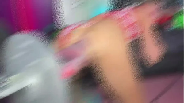 Extreme Anal Session, Fuckmachine alters the butthole