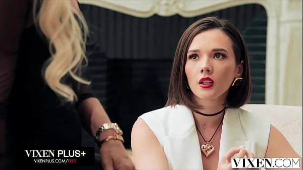 VIXEN Runway Models Vanessa, Stefany, Ashby, Lily And Christy Have Epic Orgy