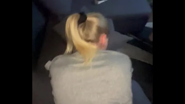 Creampie în pussy, Young stepmom sucks him good and then gets fucked hard and hot ep. 2