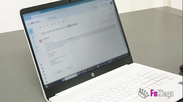 LATINA FUCKS her FAN. Carol Linda hunts her follower to give him an unforgettable night