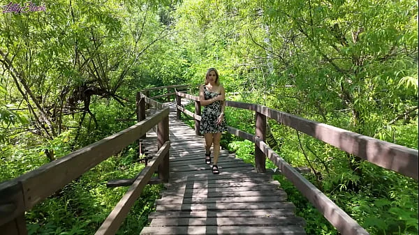 Remote controled vibrator in park - Sweet girl gets an orgasm