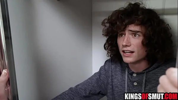 Underfucked stepmom wants it in her ass