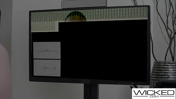 My Hot Nerdy Big Tittied Gf Helped Me So I Fucked Her Hard