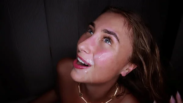 Hardcore Anal and Pussy Squirting for Lil Phillips