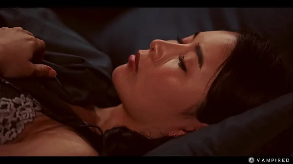 3d Anime Horror Hot Lesbian Vampires Live Action - Asian Girl Gets Home Invaded by Horny Big Tits Vampire