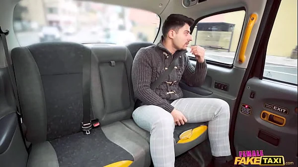Guy with big mouth makes me ORGASM in my taxi - Female Fake Taxi