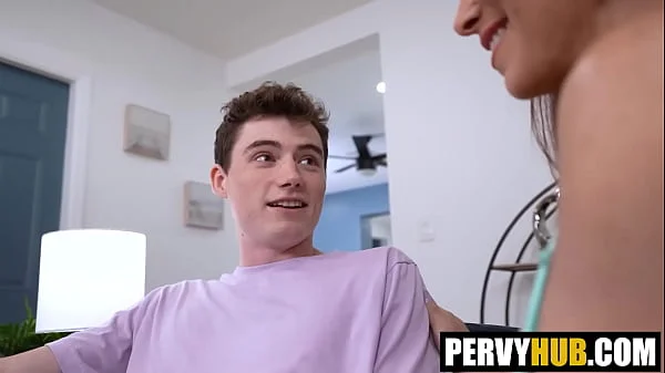 Naughty Nana Syren De Mer, Jodie Johnson