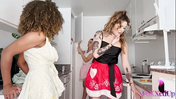 StepDaughters Jenna Foxx & Vanessa Vega Welcome Cherie Deville!