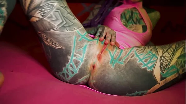 anal cumshot bedroom fuck with tattooed dreadgirl atporn