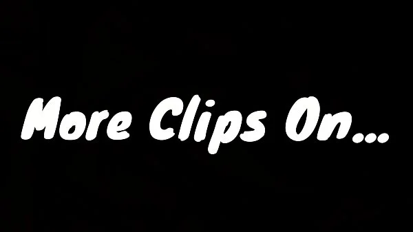 Teen Up Close Penetration & Cum on Pussy